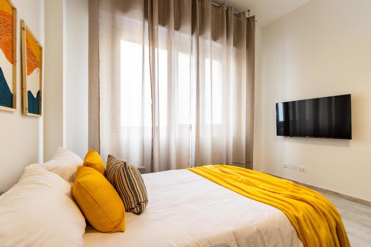 Duomo A 20Minuti Comfort, Suite Vicino Aeroporto 米兰 外观 照片